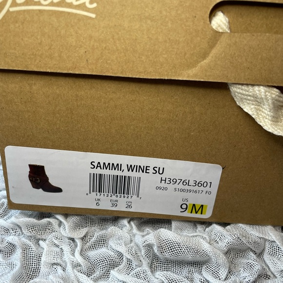 💥NWT💥 Zodiac Sammi Boot - Picture 14 of 14